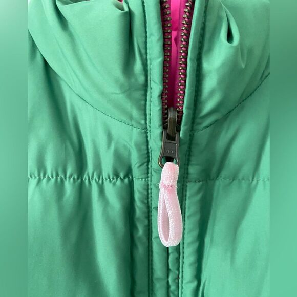 Lily Pulitzer Women’s Reversible Pink Green Puffer Vest, size S, 100% polyester - Picture 11 of 14